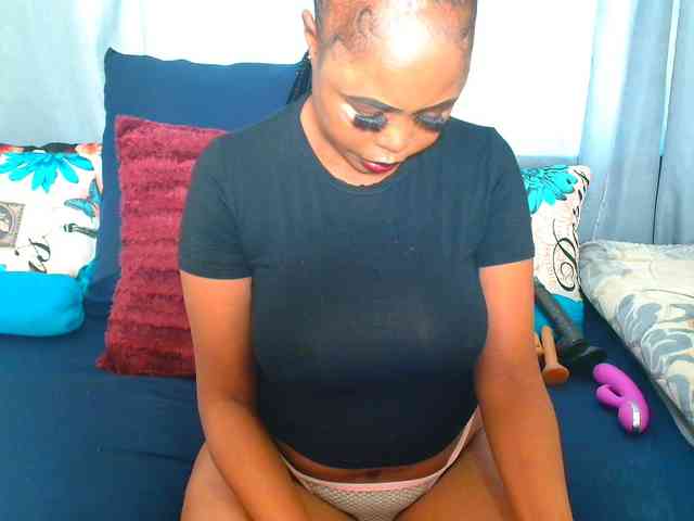 SexyCreamyPussy webcam