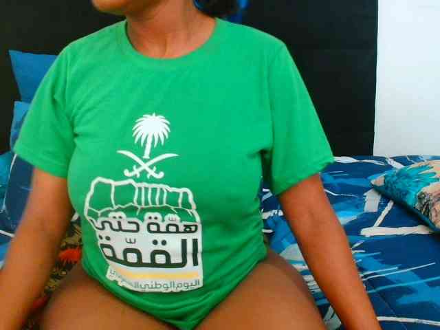 SexyCreamyPussy webcam