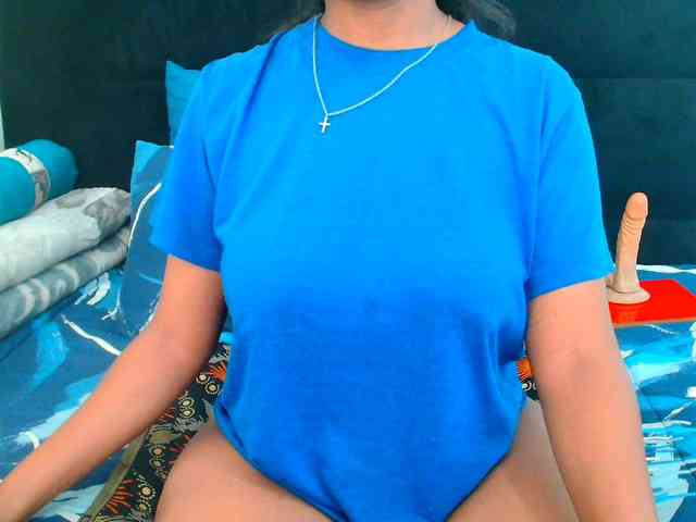 SexyCreamyPussy webcam