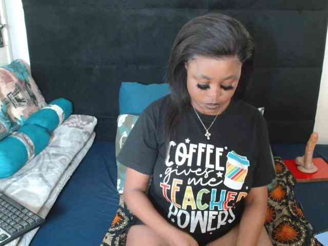 SexyCreamyPussy webcam