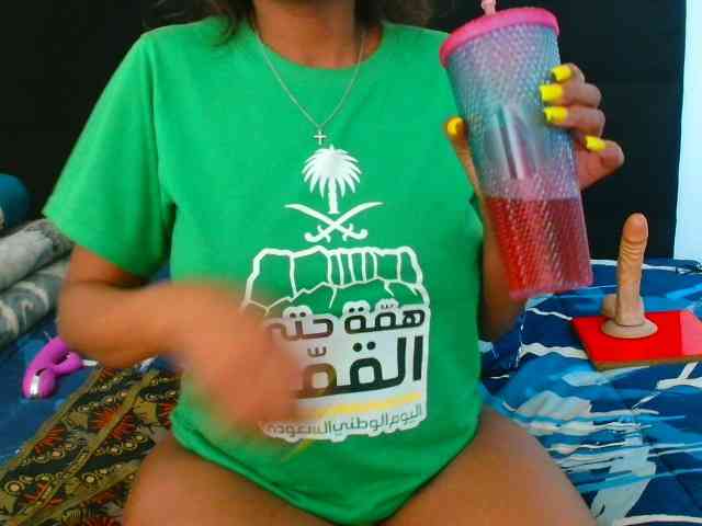 SexyCreamyPussy webcam