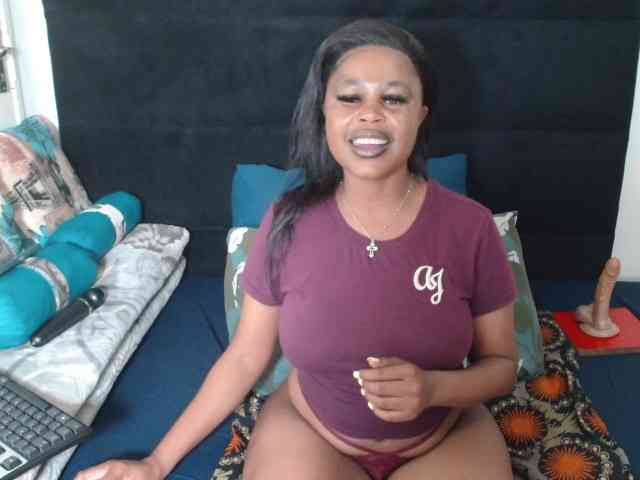 SexyCreamyPussy webcam