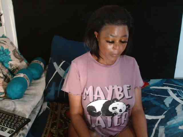 SexyCreamyPussy webcam