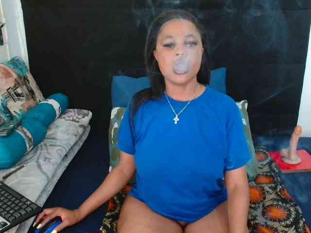 SexyCreamyPussy webcam