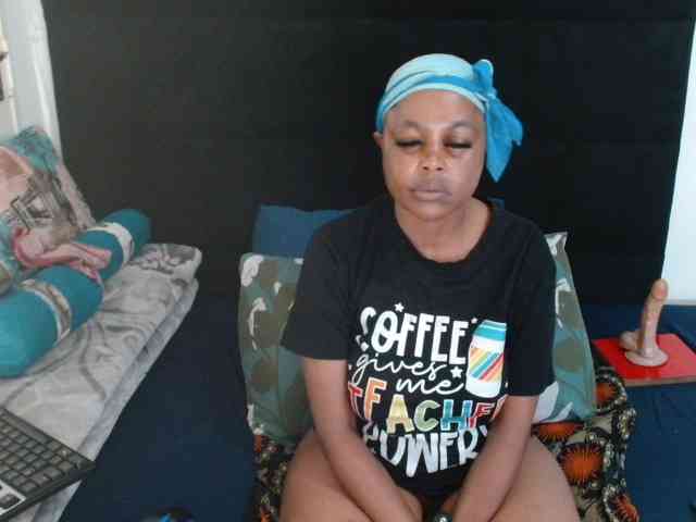 SexyCreamyPussy webcam