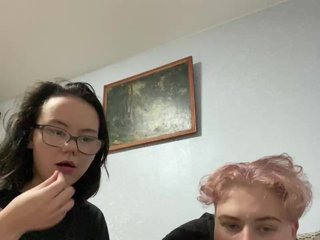 Tanya-and-Sara Porn Show