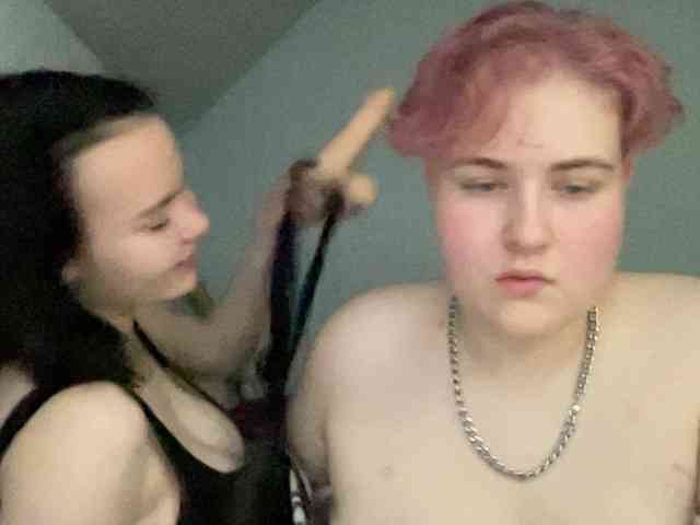 chat cam room TanyaSantos
