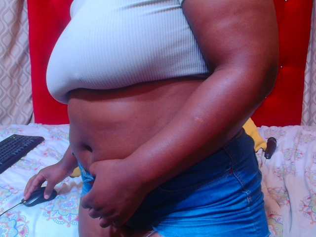 Watch 28 years old sexychocolatbox10 from BongaCams sexychocolatbox10 from BongaCams