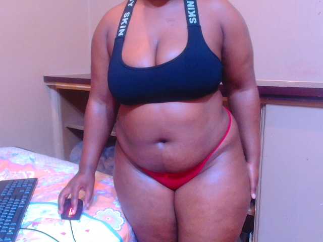 sexychocolatbox10's BongaCams show and profile
