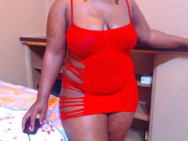 sexychocolatbox10's BongaCams show and profile