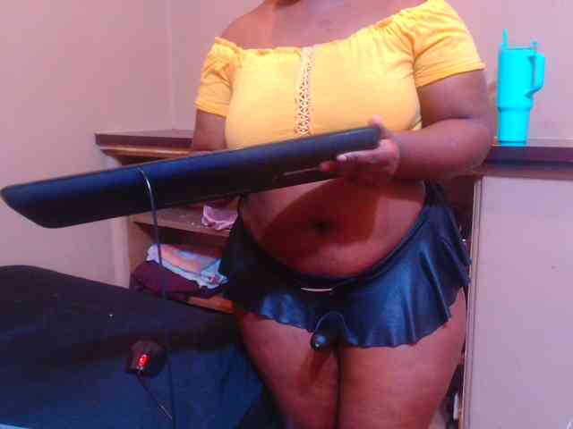 sexychocolatbox10 webcam