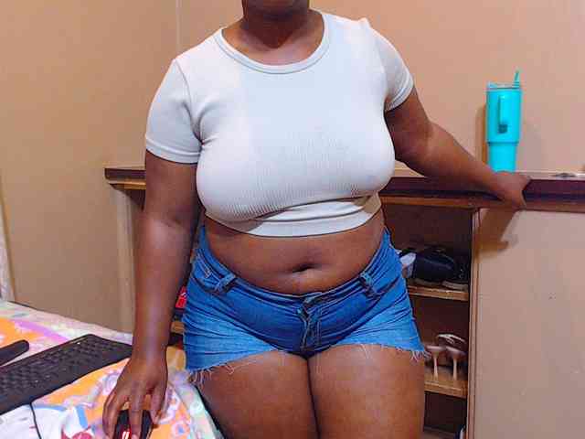 sexychocolatbox10 webcam