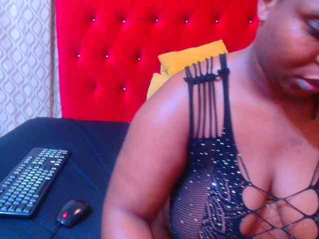 sexychocolatbox10 sexychocolatbox10