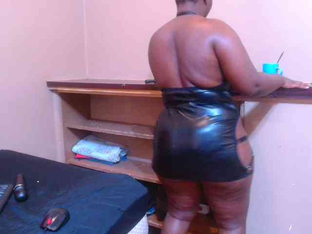 sexychocolatbox10 webcam