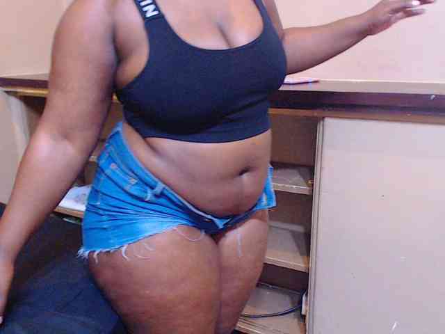 sexychocolatbox10 webcam