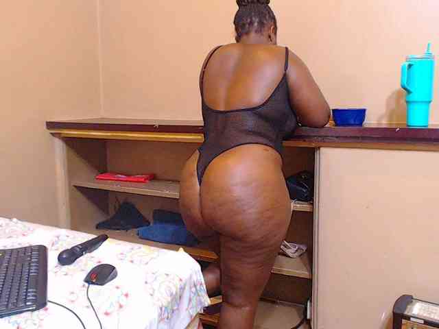 sexychocolatbox10 webcam