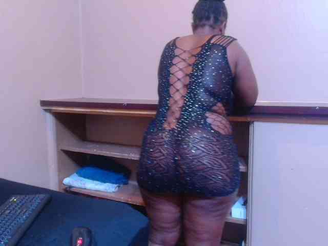 sexychocolatbox10 webcam