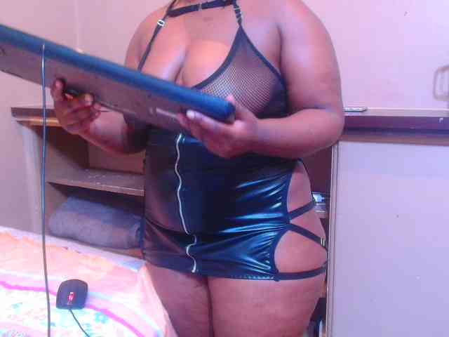 sexychocolatbox10 sexychocolatbox10