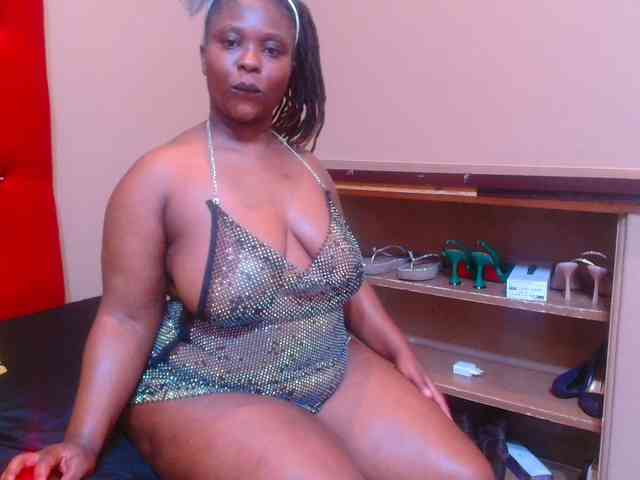 sexychocolatbox10 webcam