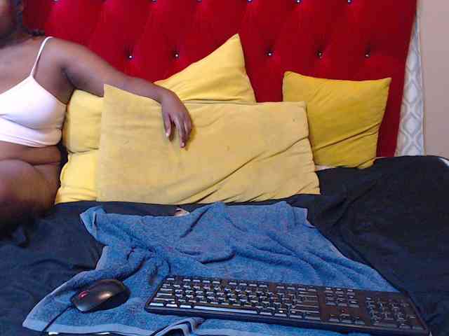 sexychocolatbox10 webcam