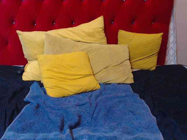 sexychocolatbox10 webcam