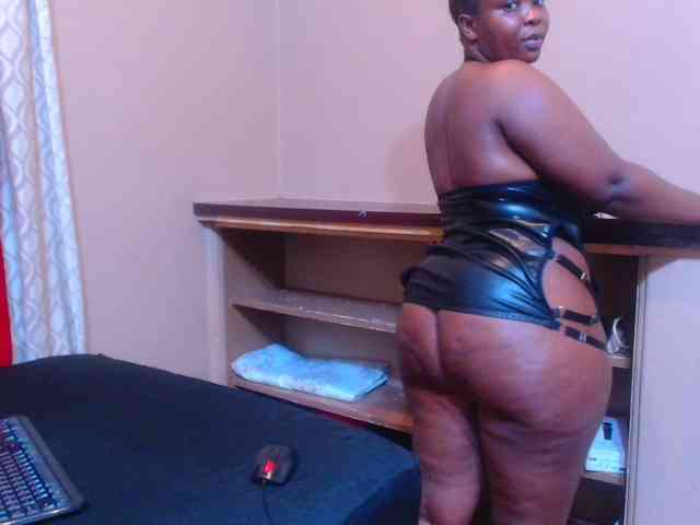 sexychocolatbox10 sexychocolatbox10