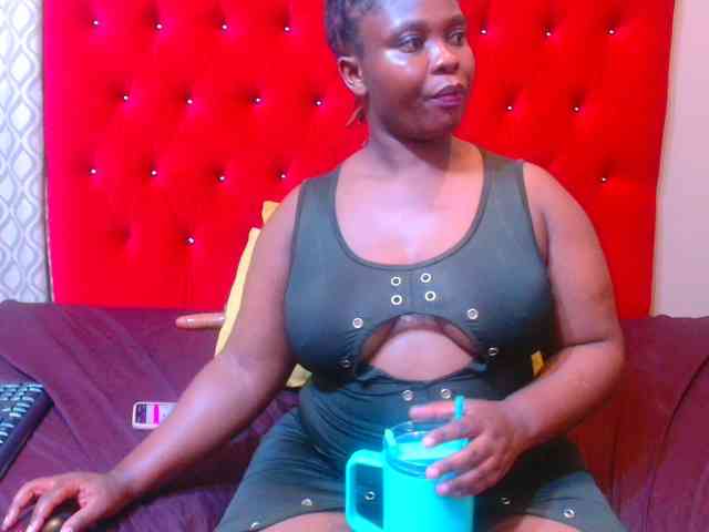 sexychocolatbox10 sexychocolatbox10