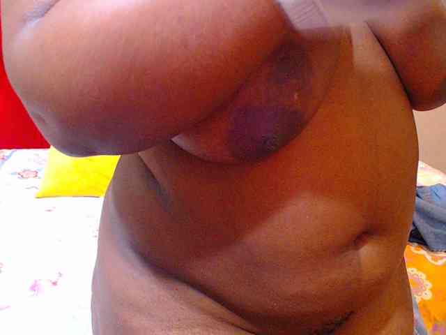 sexychocolatbox10 webcam