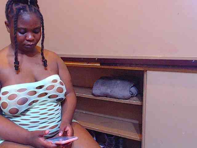 sexychocolatbox10 webcam