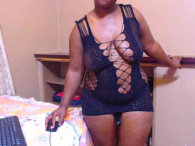 sexychocolatbox10 webcam