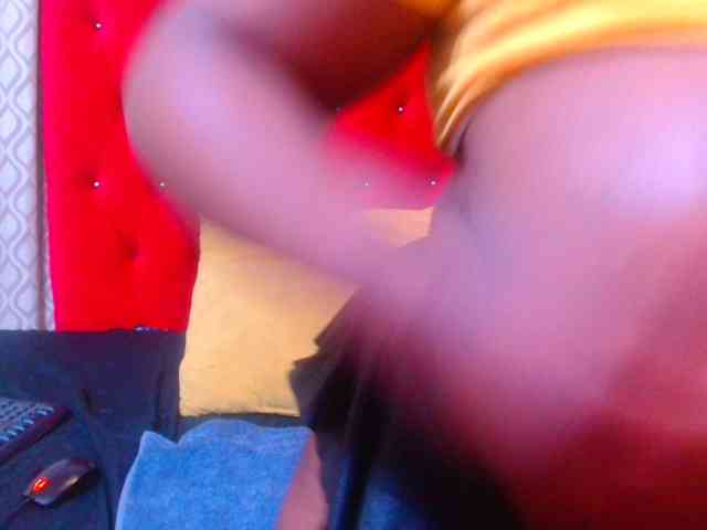 sexychocolatbox10 webcam