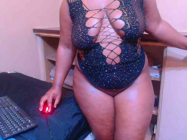 sexychocolatbox10 webcam