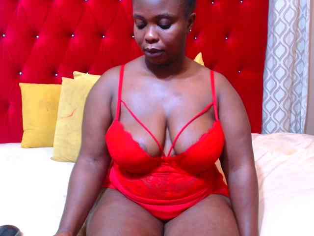 sexychocolatbox1... Live Webcam on BongaCams