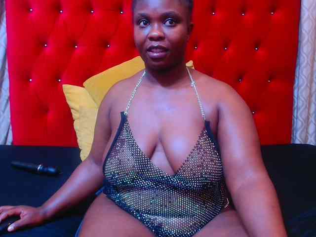 sexychocolatbox10 webcam