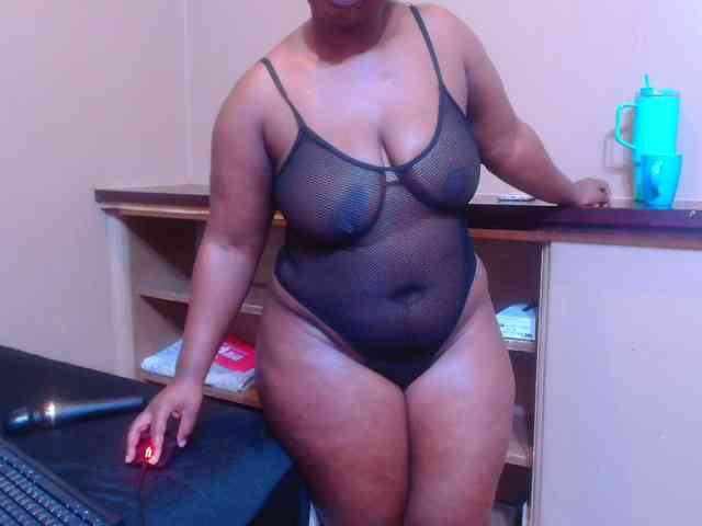 sexychocolatbox10 sexychocolatbox10