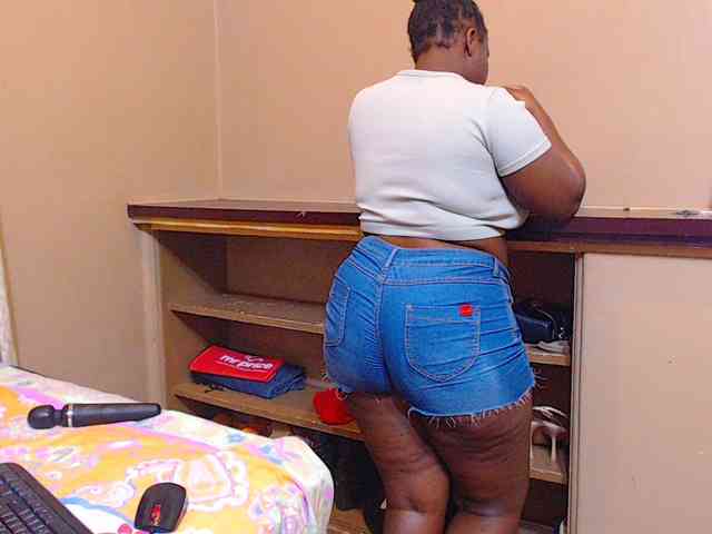 sexychocolatbox10 webcam