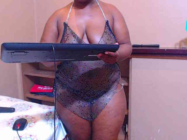 sexychocolatbox10 sexychocolatbox10