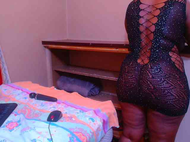 sexychocolatbox10 sexychocolatbox10