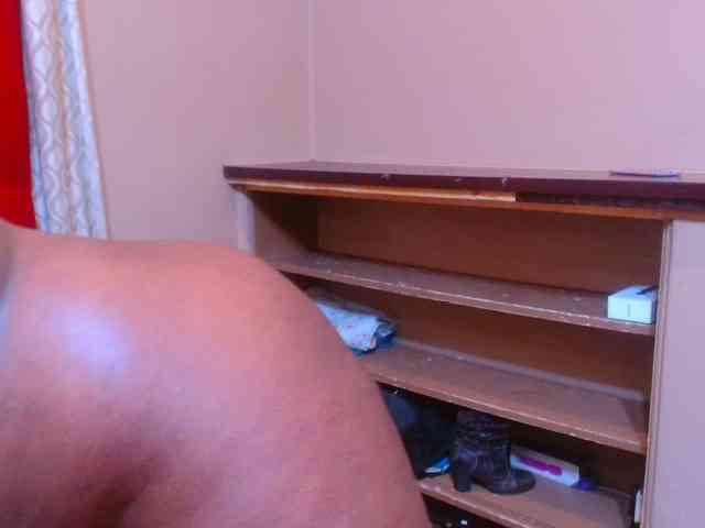 sexychocolatbox10 webcam