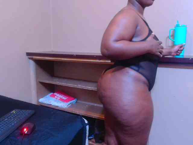 sexychocolatbox10 sexychocolatbox10