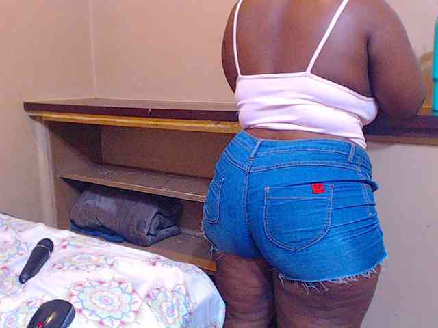 sexychocolatbox10 sexychocolatbox10