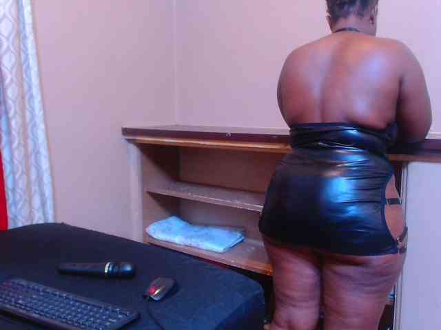 sexychocolatbox10 sexychocolatbox10