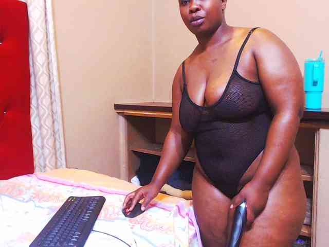 sexychocolatbox10 webcam