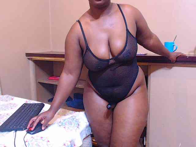 sexychocolatbox10 webcam