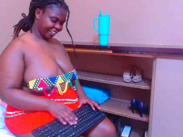 sexychocolatbox10 webcam
