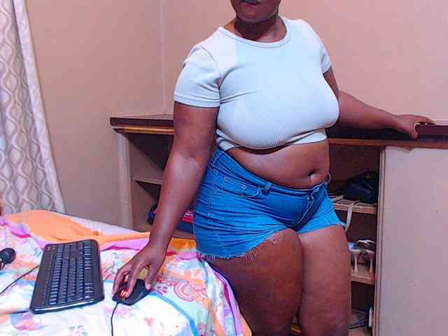 sexychocolatbox10 webcam