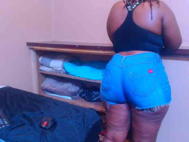 sexychocolatbox10 webcam