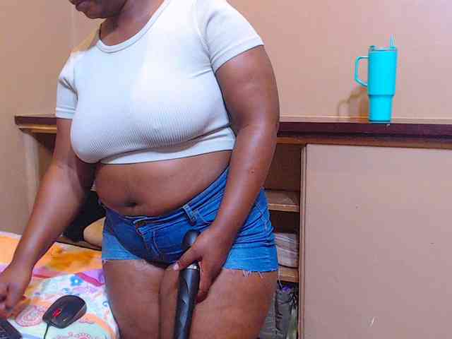 sexychocolatbox10 webcam