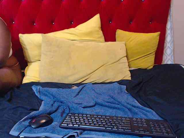 sexychocolatbox10 webcam