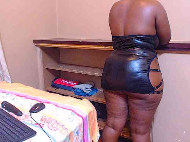 sexychocolatbox10 webcam
